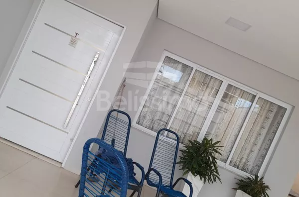 Casa para venda, 3 quarto(s),  sendo 1 suíte, sala, cozinha lavanderia coberta e garagem para 2 carros.