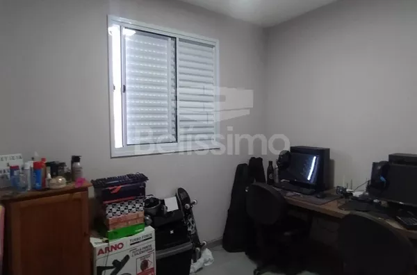 Linda casa no condomínio Eco Ville II. Casa contendo:  02 (Dois) quarto(s), sala, cozinha , 01 (Um) banheiro, lavanderia coberta e garagem coberta p/ 2 carros.