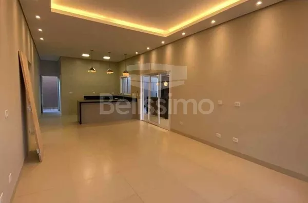 Casa com excelente localização no Bairro Santa Rita.  Casa com: 03(Três) Quartos, sendo 01 (um) suíte, 01(uma) Sala de TV, 01(uma) Cozinha, Área gourmet, 02(dois) Banheiros, 01(uma) Área de serviço coberta, Garagem para 2 carros  Área Construída: 170m²