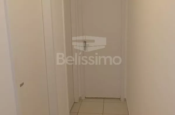 Linda casa no condomínio Eco Ville II. Casa contendo: 02 (Dois) quarto(s), sala, cozinha , 01 (Um) banheiro, lavanderia coberta e garagem coberta p/ 2 carros.