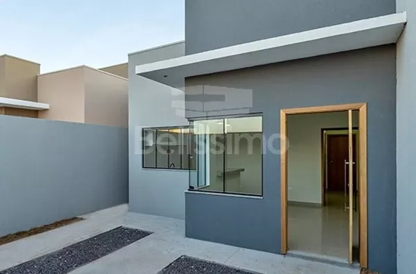 Casa localizada no bairro: Nova Três Lagoas , contendo os seguintes cômodos: 3(três) quartos, sendo 01 (uma) suíte, 01 (um) banheiro social,  01 (uma) cozinha, 01 (uma) sala TV com pé direito alto, 1(uma) lavanderia coberta, garagem  para 2 carros.