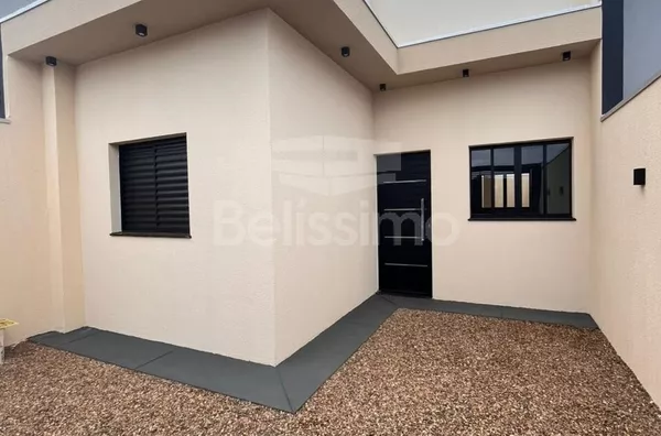 Casa bairro Bela Vista da Lagoa, bem localizada. Casa contendo, 2 (Dois) Quartos, sendo 1 (Uma) suíte, 2 (Dois) Banheiros, Sala de TV, Cozinha, Lavanderia e garagem para dois carros.