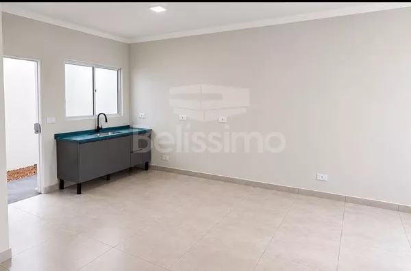 Casa com excelente localização 10 minutos do centro. Casa com 02 (dois) quartos, sendo 01 (um) suíte, 02 (dois) banheiros, 01 (uma) sala de estar, 01 (uma) cozinha, 01 (uma) lavanderia, com garagem - Foto 10