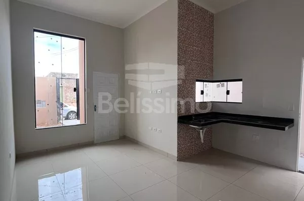 Casa no Nova Três Lagoas , contendo os seguintes cômodos: 02 (dois) quartos, 01(um) banheiros, 01 (uma) cozinha, 01 (uma) sala TV. 1(uma) lavanderia, garagem