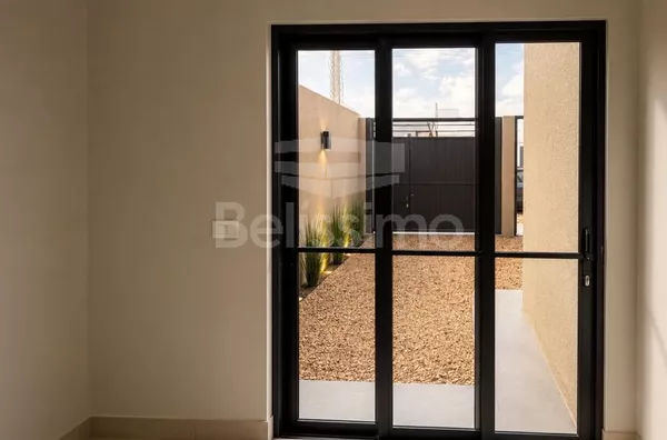 Casa com excelente localização 10 minutos do centro. Casa com 02 (dois) quartos, sendo 01 (um) suíte, 02 (dois) banheiros, 01 (uma) sala de estar, 01 (uma) cozinha, 01 (uma) lavanderia, com garagem - Foto 15