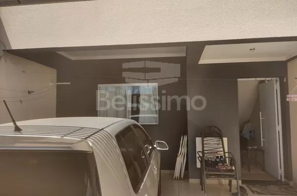 Casa bem localizada a 5 minutos do centro no Jardim Alvorada 