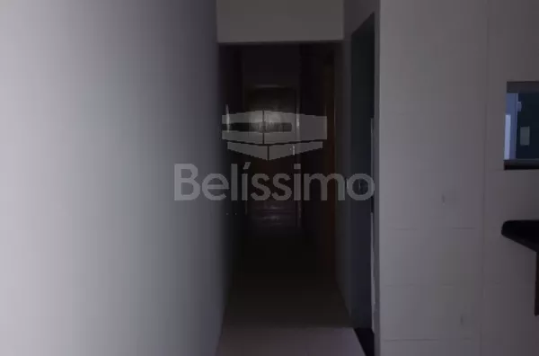 Casa para venda 2 quarto(s), sendo 1 suíte, sala, cozinha, banheiro social, jardim de inverno, lavanderia coberta e garagem para 2 carros.