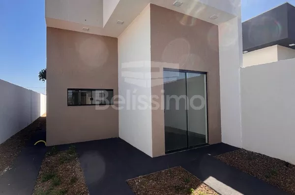 Casa bairro Bela Vista da Lagoa, bem localizada. Casa contendo, 2 (Dois) Quartos, sendo 1 (Uma) suíte, 2 (Dois) Banheiros, Sala de TV, Cozinha, Lavanderia  e garagem para dois carros.