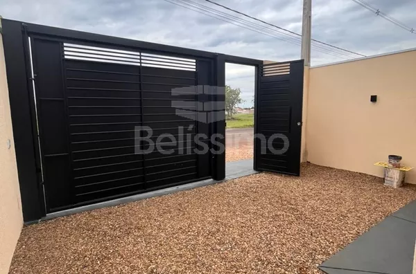 Casa bairro Bela Vista da Lagoa, bem localizada. Casa contendo, 2 (Dois) Quartos, sendo 1 (Uma) suíte, 2 (Dois) Banheiros, Sala de TV, Cozinha, Lavanderia e garagem para dois carros.