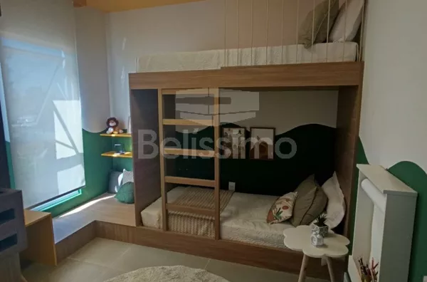 Casa com excelente localização no bairro Real Park. Casa de 02(Dois) quartos sendo 01(Suíte), 01(uma) sala de TV, 01 (Uma) cozinha, 02(Dois) banheiros, 01(Uma) lavanderia coberta e com garagem para 1 carro.