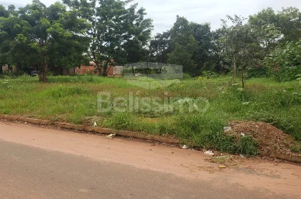 3 Terrenos com excelente localização, 12 minutos do centro, próximo ao Hospital Regional, próximo á CEI das Ácacias, escola, posto de saúde, padaria, supermercado.  Cada terreno medindo 225m², uma área de 675m².