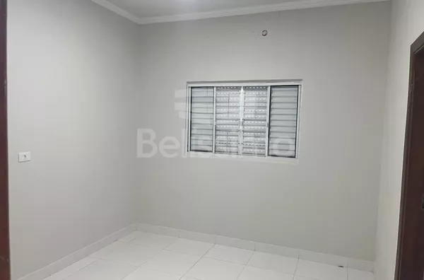 Linda casa localizada no Bairro Nova Três Lagoas