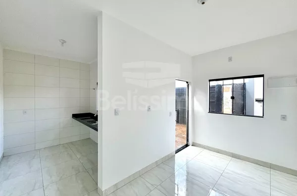 Casa no bairro Carandá com 02(Dois) quarto(s), 1(Uma) sala, 1 (Uma) cozinha funcional, 1(Um) banheiro e garagem para até 3 carros.