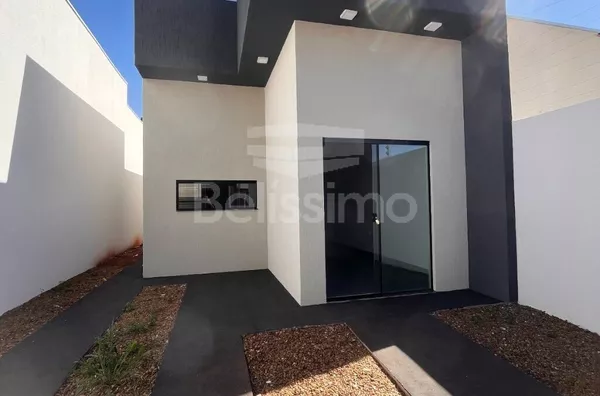 Casa bairro Bela Vista da Lagoa, bem localizada. Casa contendo, 2 (Dois) Quartos, sendo 1 (Uma) suíte, 2 (Dois) Banheiros, Sala de TV, Cozinha, Lavanderia  e garagem para dois carros.