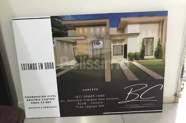 Casa com excelente localização 12 minutos do centro. Casa de 3 quartos, sendo 1 suíte, 01(uma) sala de TV bem ampla, 01 (uma) cozinha, 01 (uma) área de serviço coberta e 02 (dois) banheiros e com garagem coberta  pra 1 carros.  Terreno 180m²  Área Constru