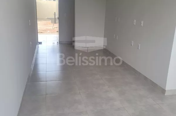 Casa no Nova Três Lagoas , contendo os seguintes cômodos: 02 (dois) quartos, 01(um) banheiros, 01 (uma) cozinha, 01 uma) sala TV. 1(uma) lavanderia, garagem