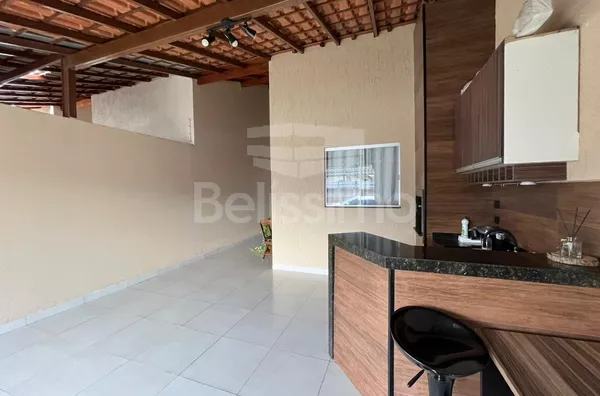 Linda casa no bairro Setsul, casa a 10 minutos do centro. 