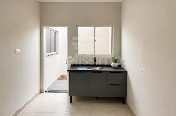Casa com excelente localização 10 minutos do centro. Casa com 02 (dois) quartos, sendo 01 (um) suíte, 02 (dois) banheiros, 01 (uma) sala de estar, 01 (uma) cozinha, 01 (uma) lavanderia, com garagem - Foto 12