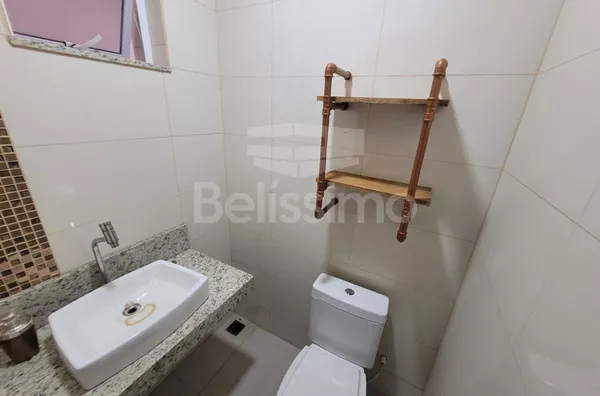 Belíssima casa de alto padrão no Bairro Nova Três Lagoas com suíte e closet