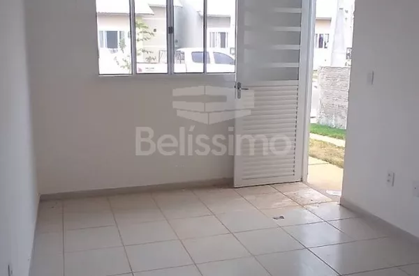 Linda casa no bairro Eco Ville 4, casa bem localizada. Casa contendo, 2 (Dois) Quartos, 1 (Um) Banheiro, Sala de TV, Cozinha, Lavanderia coberta e garagem para um carro.