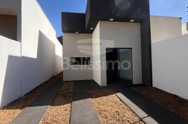 Casa bairro Bela Vista da Lagoa, bem localizada. Casa contendo, 2 (Dois) Quartos, sendo 1 (Uma) suíte, 2 (Dois) Banheiros, Sala de TV, Cozinha, Lavanderia  e garagem para dois carros.