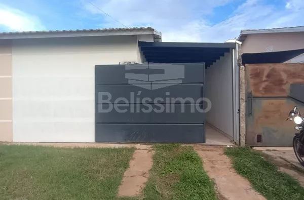 Linda casa no condomínio Eco Ville II. Casa contendo: 02 (Dois) quarto(s), sala, cozinha , 01 (Um) banheiro, lavanderia coberta e garagem coberta p/ 2 carros.