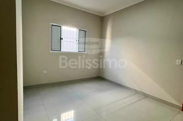 Casa para venda, bairro Bela Vista, contendo: 3 quarto(s) sendo 1 suíte, sala ampla, cozinha c/ planejados, 2 banheiros c/ planejados, lavanderia coberta, área de churrasco, e garagem p/ 3 carros - Foto 15
