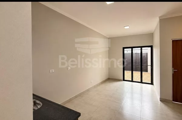 Casa com excelente localização 10 minutos do centro. Casa com 02 (dois) quartos, sendo 01 (um) suíte, 02 (dois) banheiros, 01 (uma) sala de estar, 01 (uma) cozinha, 01 (uma) lavanderia, com garagem - Foto 11