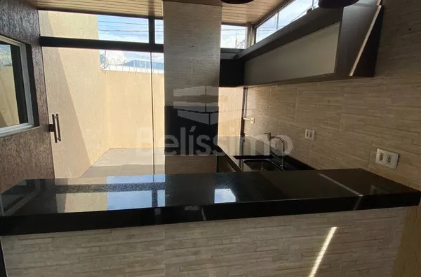 Casa bem localizada no Jardim das Oliveiras 