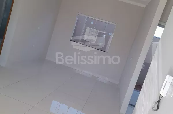 Casa para venda 2 quarto(s), sendo 1 suíte, sala, cozinha , banheiro social, lavanderia coberta e garagem 1 carro.