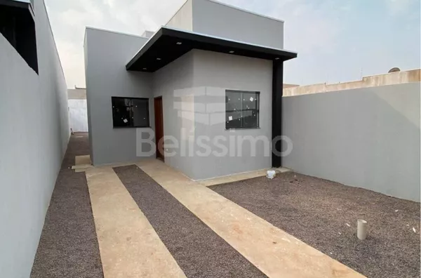 Linda casa no bairro Mais Parque, casa bem localizada. Casa contendo, 3 (Três) Quartos, sendo 1 (Uma) suíte, 2 (Dois) Banheiros, Sala de TV, Cozinha, Lavanderia coberta e garagem para dois carros.