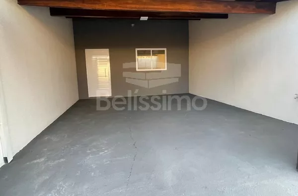 Casa para venda 3 quarto(s) sendo 1 suíte, sala ampla, linda cozinha, banheiro social, lavanderia coberta, área de churrasco, fogão a lenha e piscina.