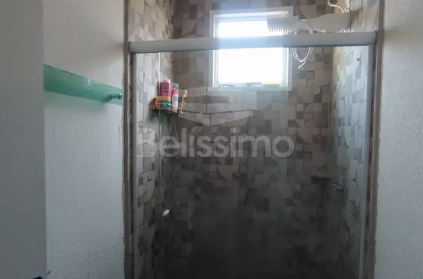 Linda casa no condomínio Eco Ville II. Casa contendo:  02 (Dois) quarto(s), sala, cozinha , 01 (Um) banheiro, lavanderia coberta e garagem coberta p/ 2 carros.