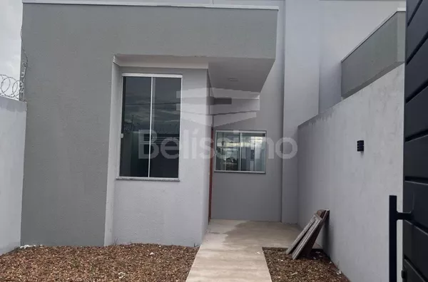 Casa para venda,  Jardim das Acácias. Casa com 03 (três) quartos, sendo 01 (um) suíte, 02 (dois) banheiros, 01 (uma) sala de estar, 01 (uma) cozinha, 01 (uma) lavanderia, com garagem.