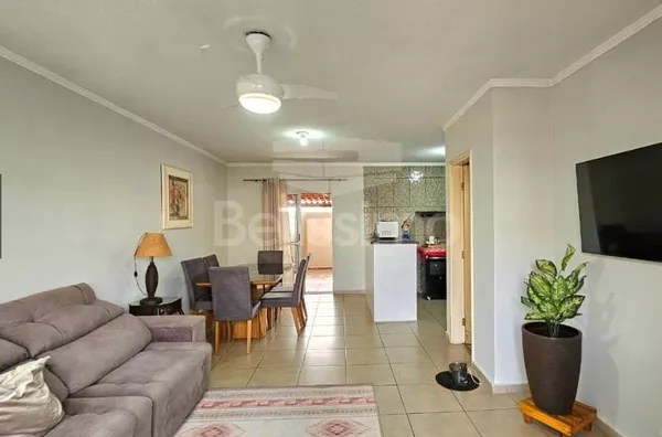 Apartamento triplex para venda,  Condomínio Jatobá, Três Lagoas. Contendo: 2 (Duas) suítes com sacadas, área de serviço coberta e terraço.