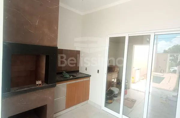 Casa para venda 3 quarto(s) sendo 1 suíte, sala ampla, cozinha c/ planejados, 2 banheiros c/ planejados, lavanderia coberta, área de churrasco, piscina e garagem p/ 2 carros