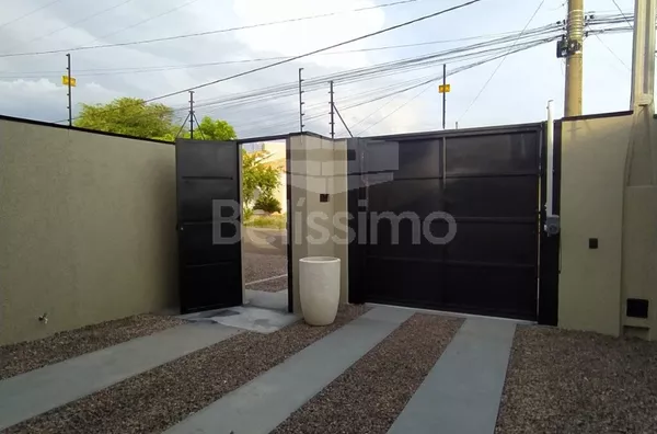 Casa para venda 2 quarto(s) sendo 1 suíte, sala, cozinha  banheiro social, lavanderia coberta e garagem para 1 carro.