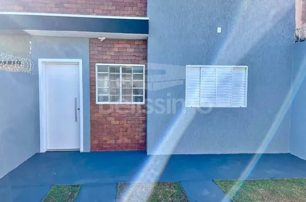 Casa para venda, 2 quarto(s),  Vila Dos Ferroviários, Três Lagoas