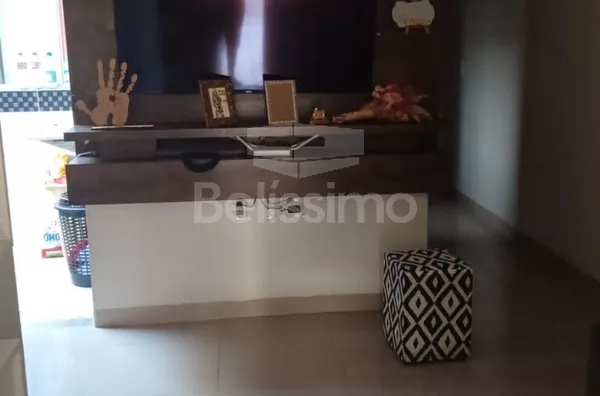 Lindo casa com ótima localização, no bairro Novo Europa 