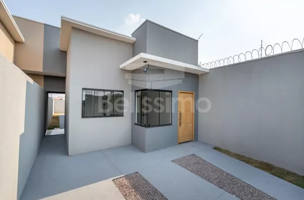 Casa para venda 2 quarto(s), sendo 1 suíte, sala, linda cozinha planejada, banheiro social, lavanderia coberta.