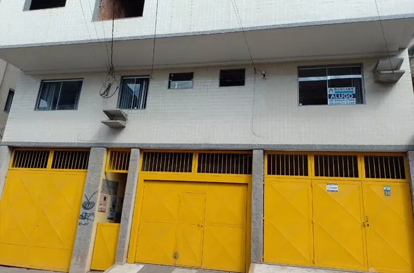 Kitinete 1 quarto(s), cozinha, banheiro e 1 vaga de garagem, no Basileia Cachoeiro de Itapemirim- ES