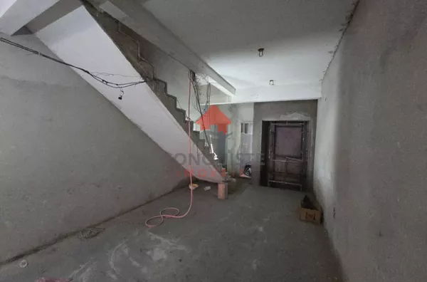 Prédio normal para aluguel,  Brás, São Paulo