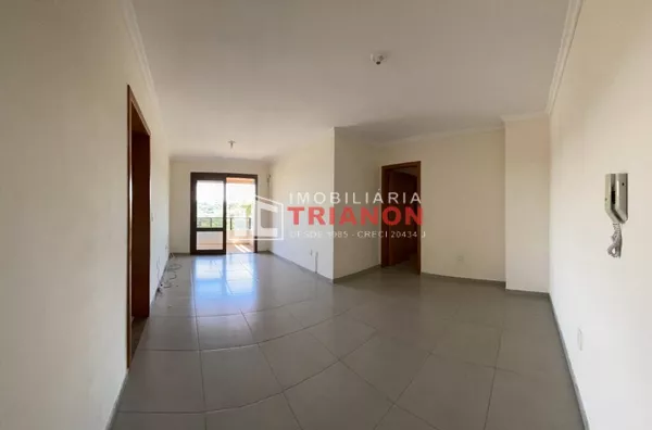 Apartamento Ensolarado e Amplo no Centro de Garibaldi - Foto 2