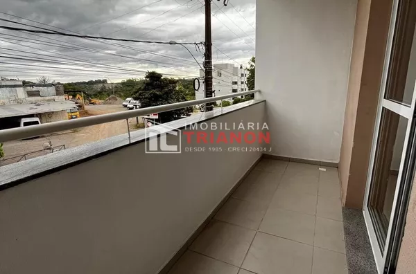 APARTAMENTO DE FRENTE, ENSOLARADO E PRONTO PARA MORAR! - Foto 3
