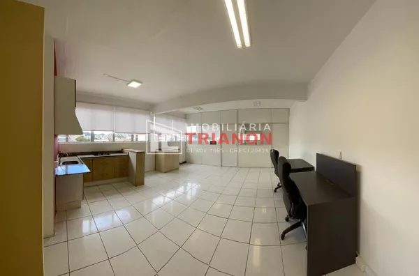 SALA SOBRELOJA SEMIMOBILIADA COMERCIAL CENTRAL - Foto 3