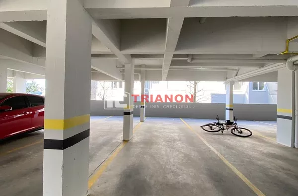 box de estacionamento duplo 