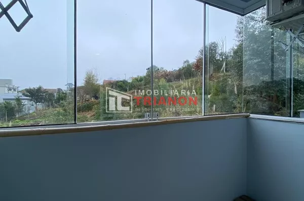 APARTAMENTO MOBILIADO COM 02 DORMITÓRIOS