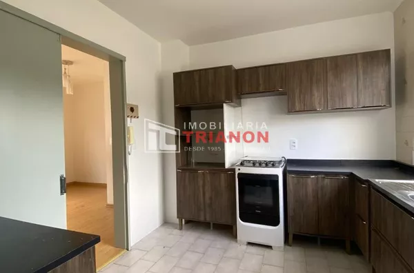APARTAMENTO CENTRAL COM 02 DORMITÓRIOS