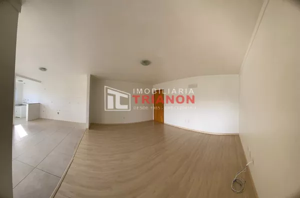 AMPLO APARTAMENTO CENTRAL COM 03 DORMITÓRIOS E DOIS BOXES DE ESTACIONAMENTO - Foto 4