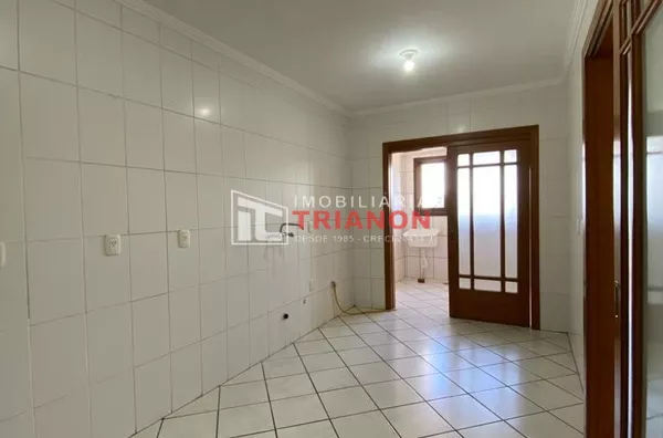 Apartamento Ensolarado e Amplo no Centro de Garibaldi - Foto 6